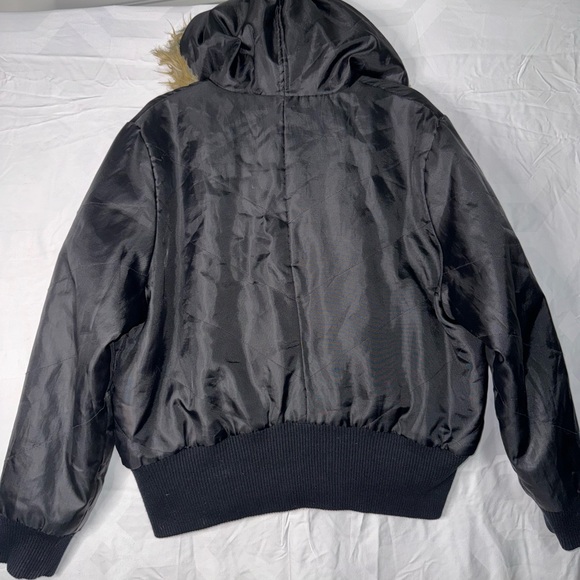 Raiders Jacket - Picture 8 of 9